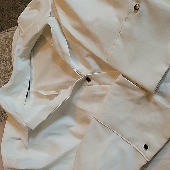 COPY - EXPRESS WHITE SZ 9/10 DRESS SHIRT - Picture 3 of 8